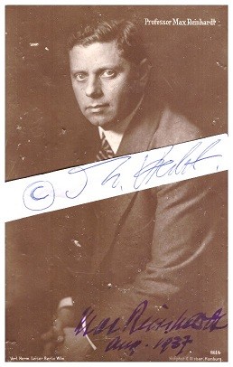 MAX REINHARDT (1873-1943 N.Y.) österreichischer Theater- und Filmregisseur, Intendant, Theaterproduzent und Theatergründer. Er hat mit seiner Jedermann-Inszenierung am 22. August 1920 die Salzburger Festspiele begründet.