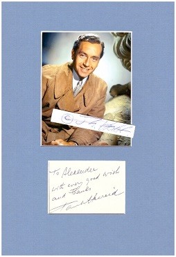 PAUL HENREID (1907-92) österreichisch-amerikanischer Schauspieler und Regisseur, 1942 Rolle als Widerstandskämpfer Viktor Laszlo im Filmklassiker Casablanca und neben Bette Davis in Reise aus der Vergangenheit